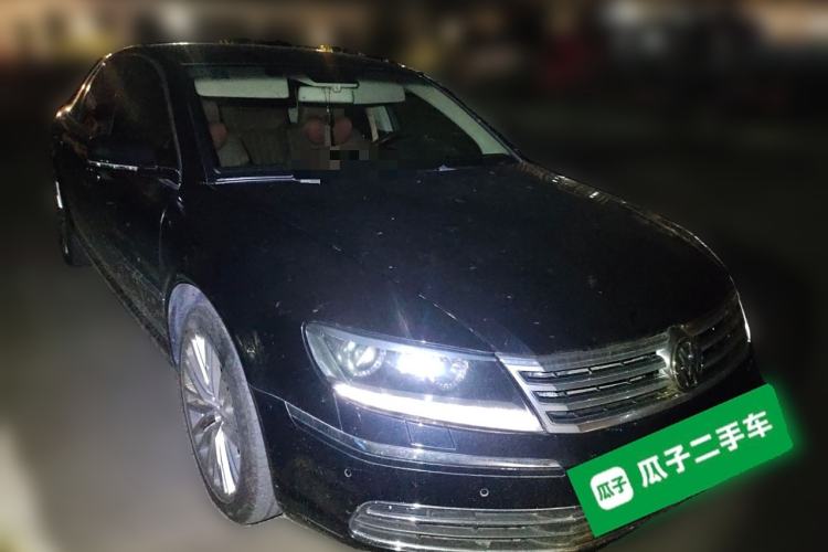 Used Volkswagen Phaeton 2014 3.0L Business Model Front Right 45 Deg