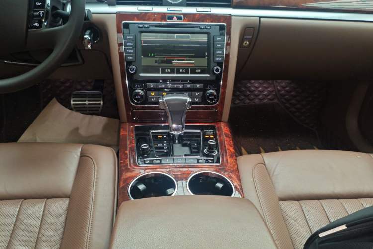 Used Volkswagen Phaeton 2014 3.0L Business Model Gear Lever