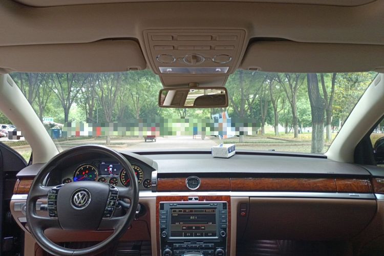 Used Volkswagen Phaeton 2014 3.0L Business Model Headliner
