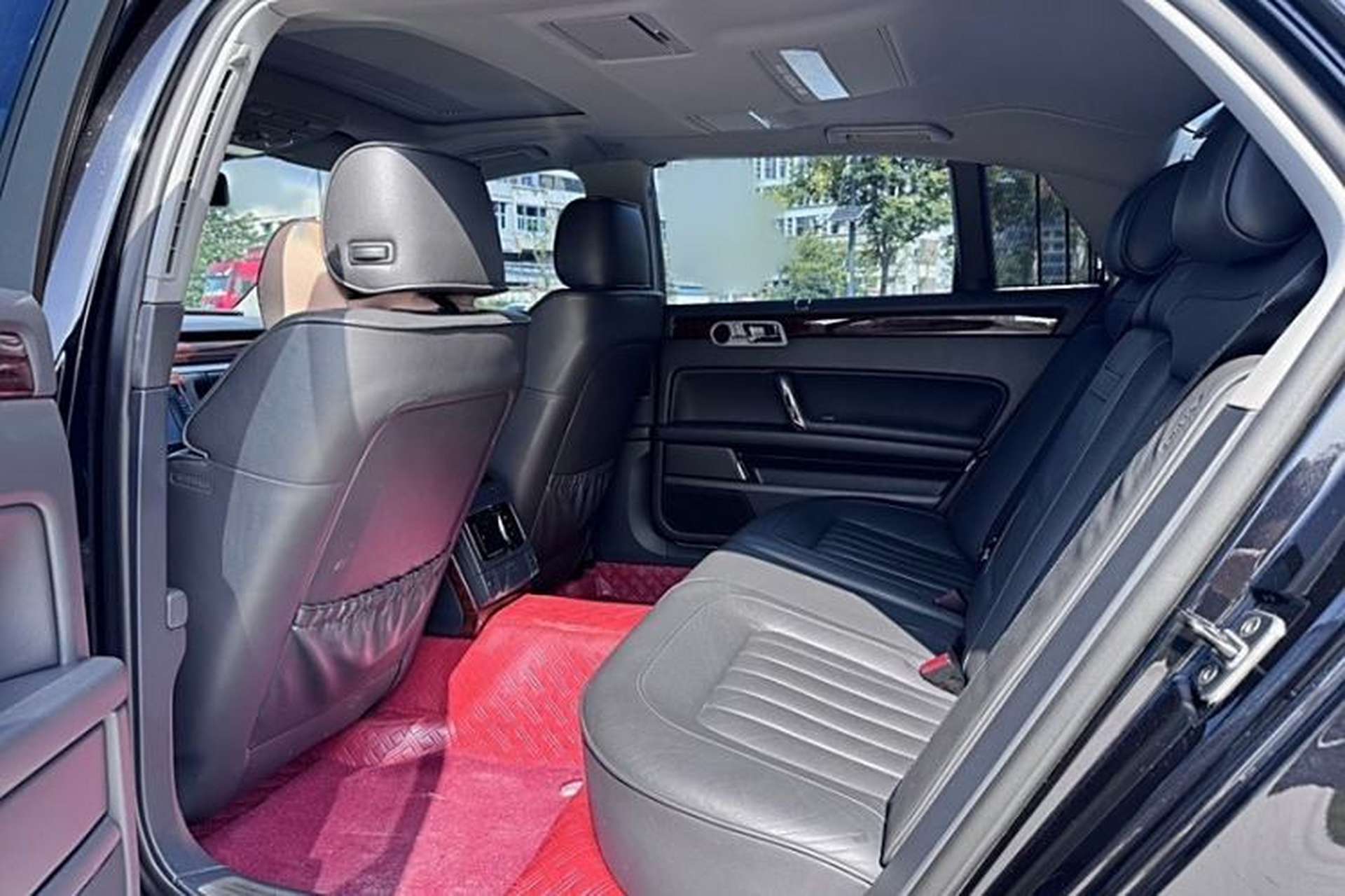 Used Volkswagen Phaeton 2014 3.0L Business Model Interior 3