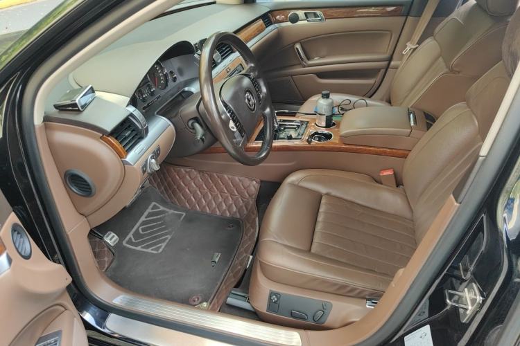 Used Volkswagen Phaeton 2014 3.0L Business Model Left Front Seat