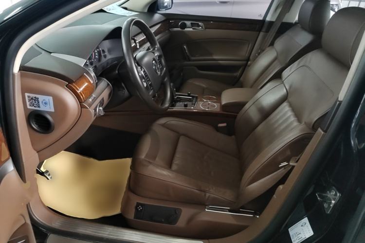 Used Volkswagen Phaeton 2014 3.0L Business Model Left Front Seat