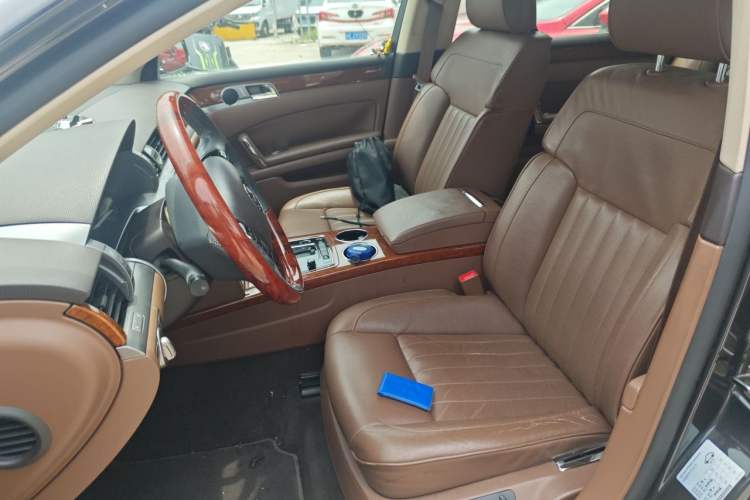 Used Volkswagen Phaeton 2014 3.0L Business Model Left Front Seat