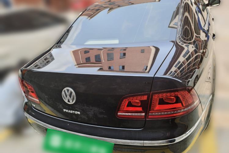 Used Volkswagen Phaeton 2014 3.0L Business Model Rear