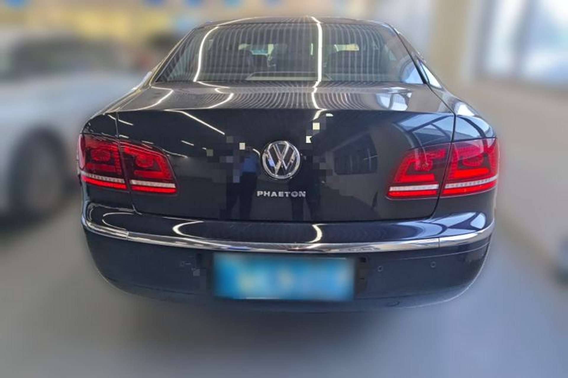 Used Volkswagen Phaeton 2014 3.0L Business Model Rear