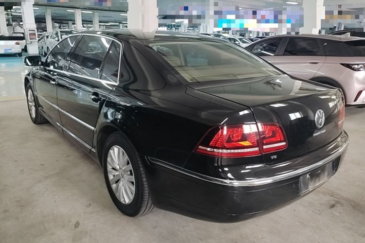 Used Volkswagen Phaeton 2014 3.0L Business Model Rear Left 45 Deg