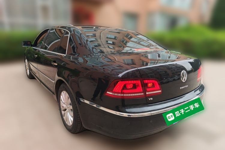 Used Volkswagen Phaeton 2014 3.0L Business Model Rear Left 45 Deg