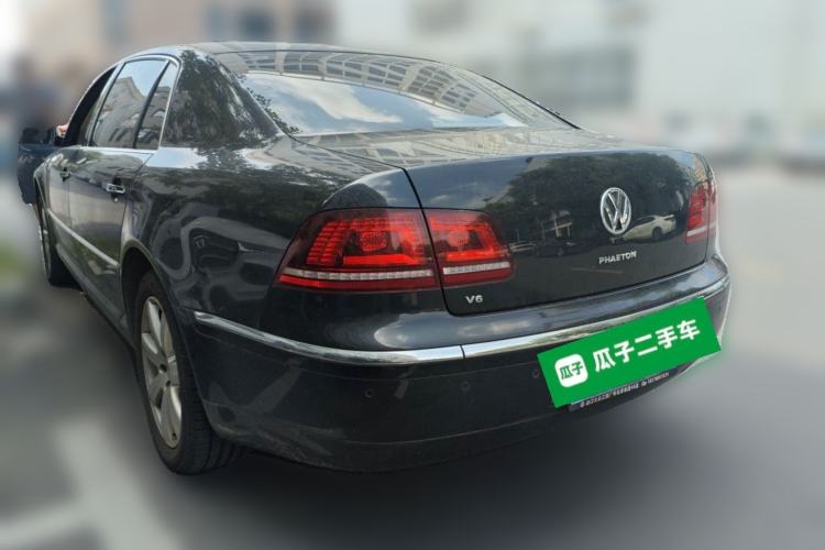Used Volkswagen Phaeton 2014 3.0L Executive Model Rear Left 45 Deg