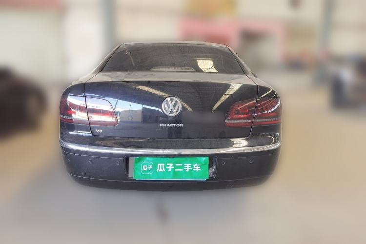 Used Volkswagen Phaeton 2014 3.0L Business Model Rear