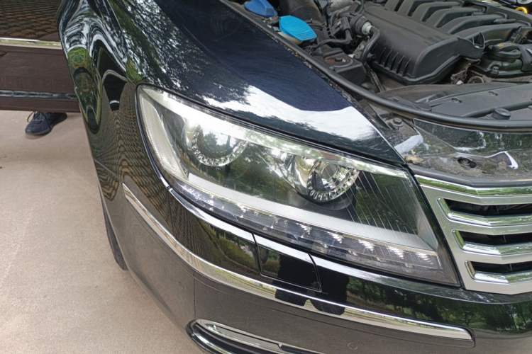 Used Volkswagen Phaeton 2014 3.0L Business Model Right Front Headlight