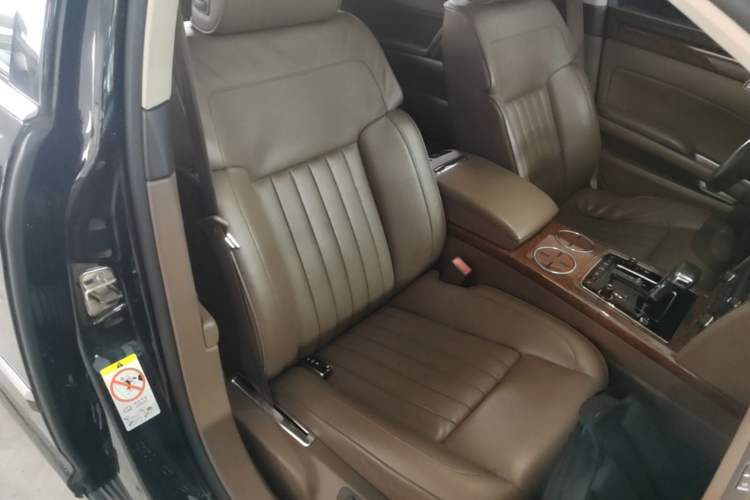 Used Volkswagen Phaeton 2014 3.0L Business Model Right Front Seat