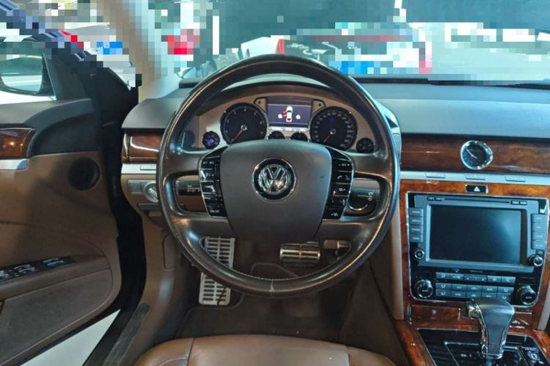Used Volkswagen Phaeton 2014 3.0L Business Model Steering Wheel