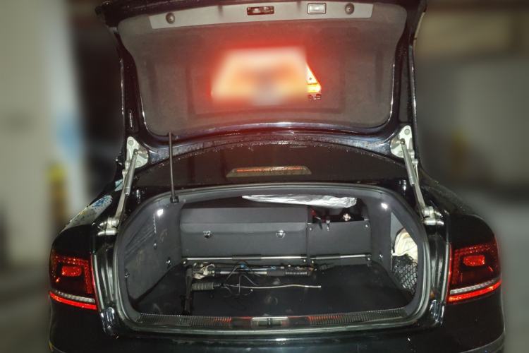 Used Volkswagen Phaeton 2014 3.0L Business Model Trunk