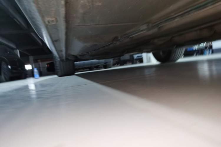 Used Volkswagen Phaeton 2014 3.0L Business Model Chassis Front Right