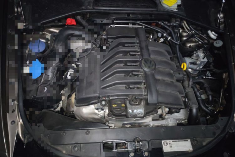 Used Volkswagen Phaeton 2014 3.0L Business Model Engine Bay