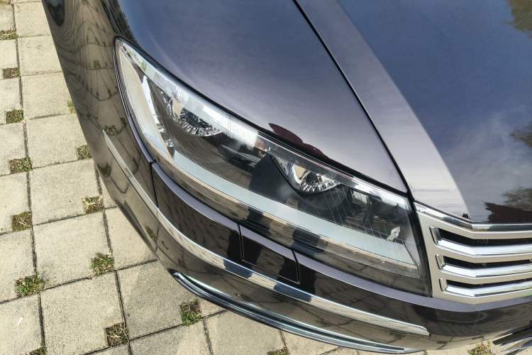 Used Volkswagen Phaeton 2014 3.0L Business Model Right Front Headlight