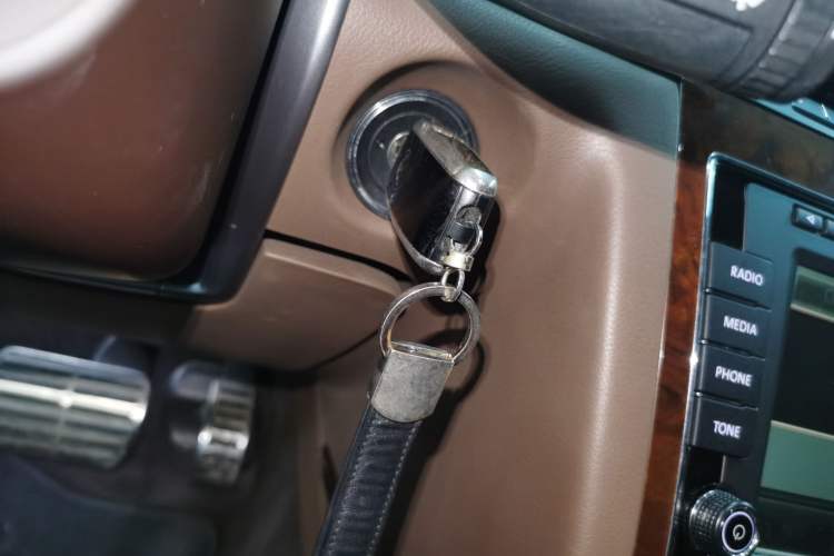 Used Volkswagen Phaeton 2014 3.0L Business Model Vehicle Key