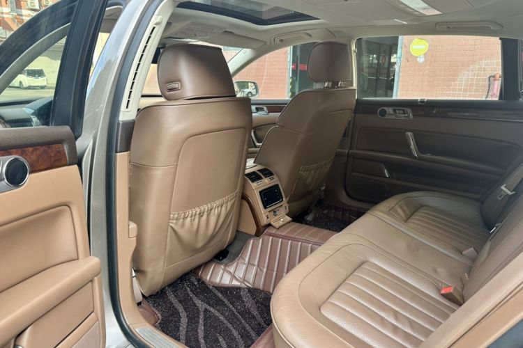 Used Volkswagen Phaeton 2014 3.0L Executive Model Interior 3
