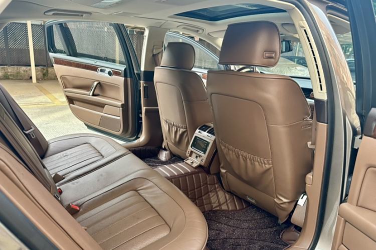 Used Volkswagen Phaeton 2014 3.0L Executive Model Interior 8