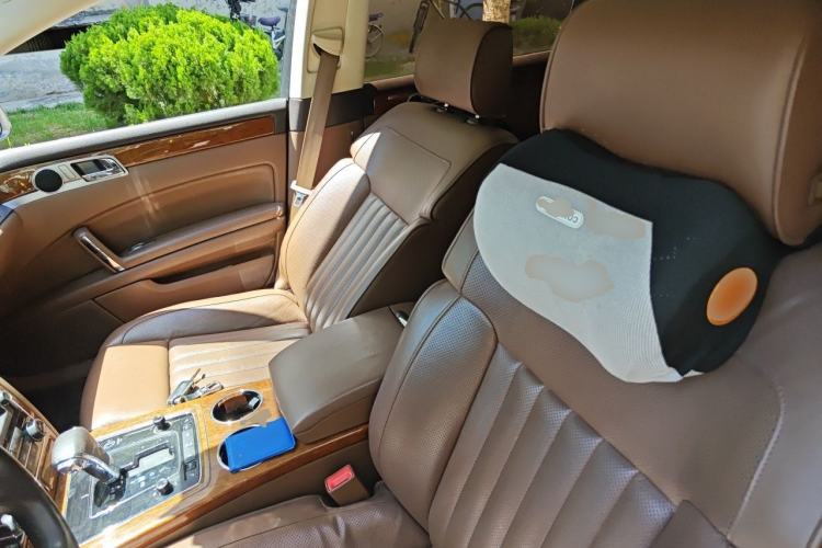 Used Volkswagen Phaeton 2014 3.0L Business Model Left Front Seat