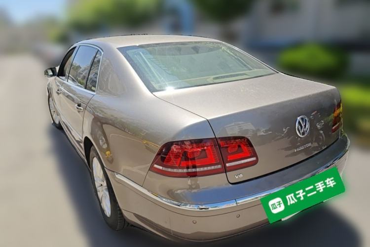Used Volkswagen Phaeton 2014 3.0L Business Model Rear Left 45 Deg