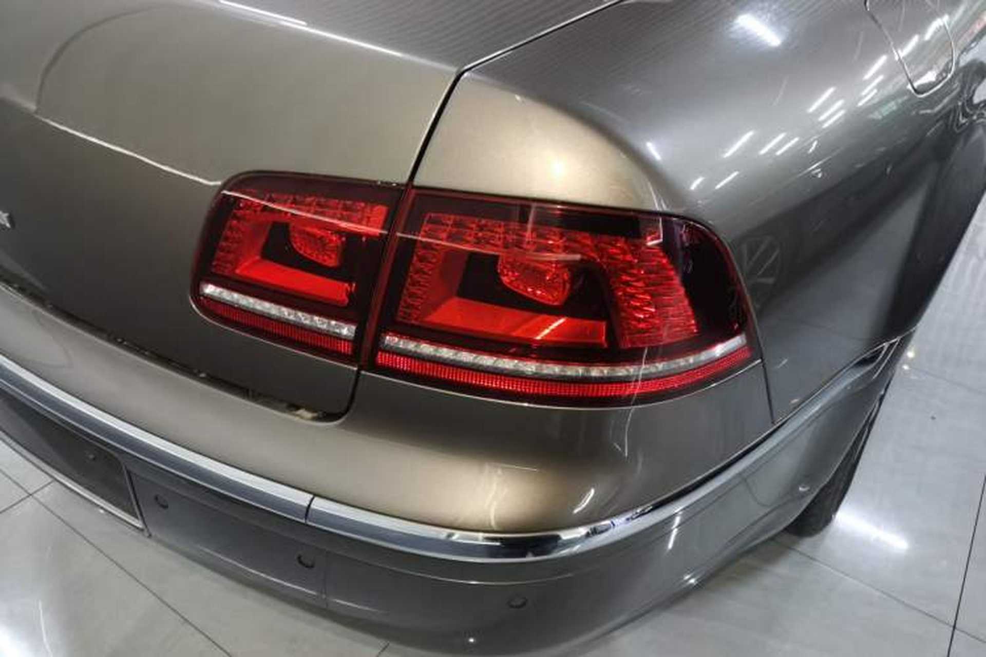 Used Volkswagen Phaeton 2014 3.0L Business Model Exterior 3