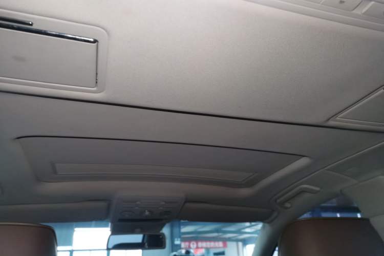 Used Volkswagen Phaeton 2014 3.0L Business Model Headliner