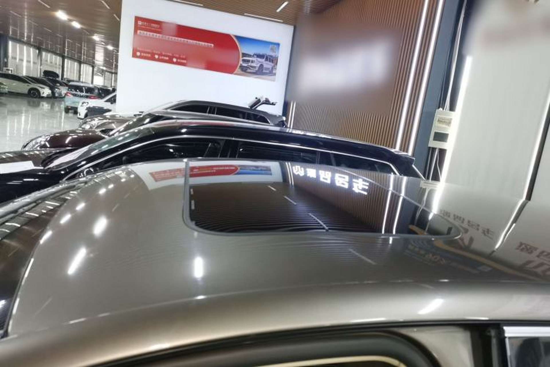 Used Volkswagen Phaeton 2014 3.0L Business Model Roof