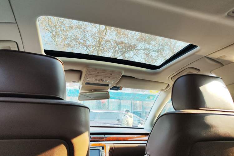 Used Volkswagen Phaeton 2014 3.0L Business Model Headliner
