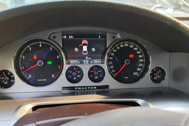 Used Volkswagen Phaeton 2014 3.0L Business Model Instrument Cluster