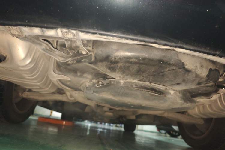 Used Volkswagen Phaeton 2015 3.0L Smart Edition Chassis Rear