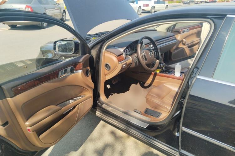 Used Volkswagen Phaeton 2015 3.0L Smart Edition Driver Seat