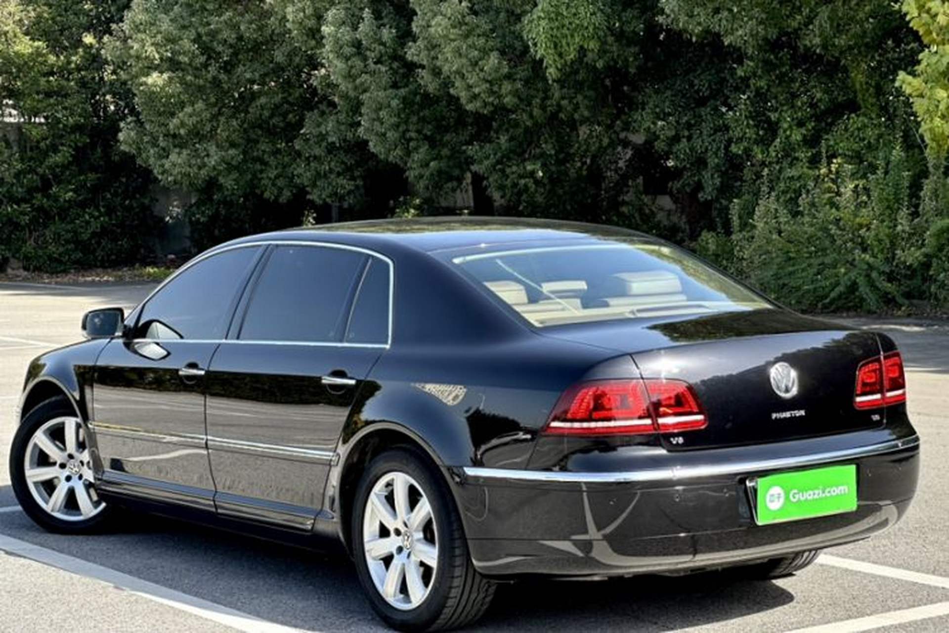 Used Volkswagen Phaeton 2015 3.0L Smart Edition Exterior 1
