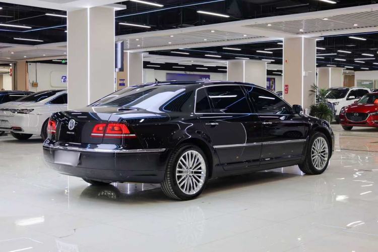 Used Volkswagen Phaeton 2015 3.0L Exclusive Edition Exterior 12