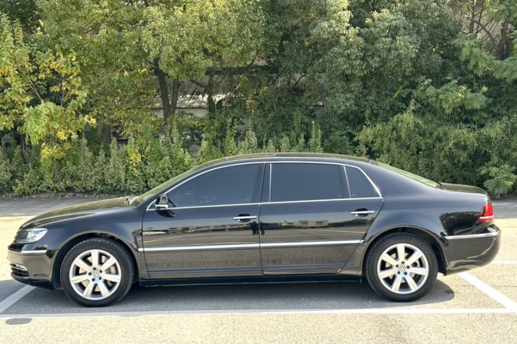 Used Volkswagen Phaeton 2015 3.0L Smart Edition Exterior 12