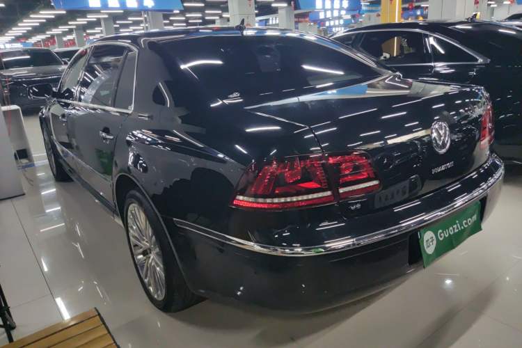 Used Volkswagen Phaeton 2015 3.0L Exclusive Edition Exterior 2