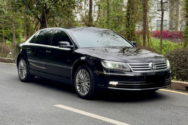 Used Volkswagen Phaeton 2015 3.0L Exclusive Edition Exterior 2