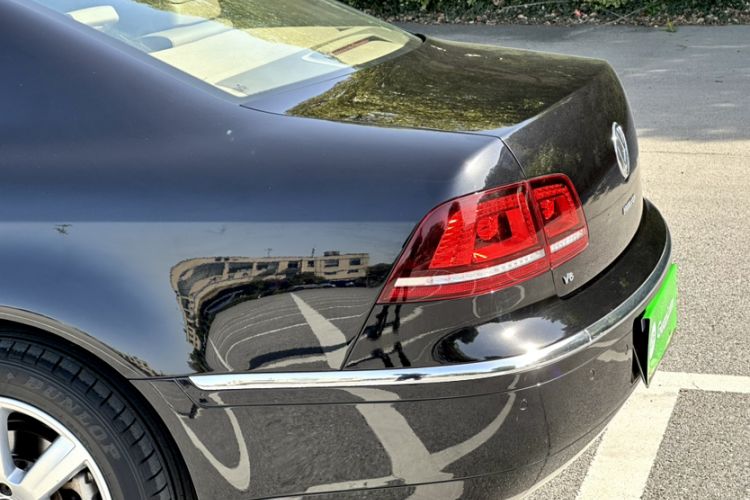 Used Volkswagen Phaeton 2015 3.0L Smart Edition Exterior 5