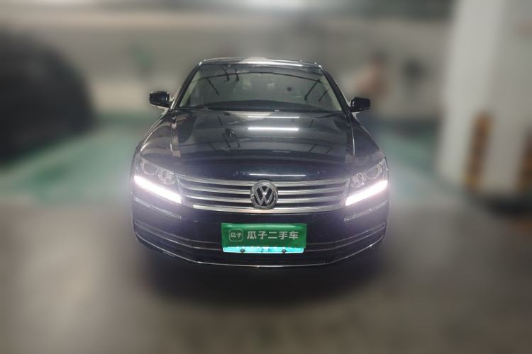 Used Volkswagen Phaeton 2015 3.0L Smart Edition Front