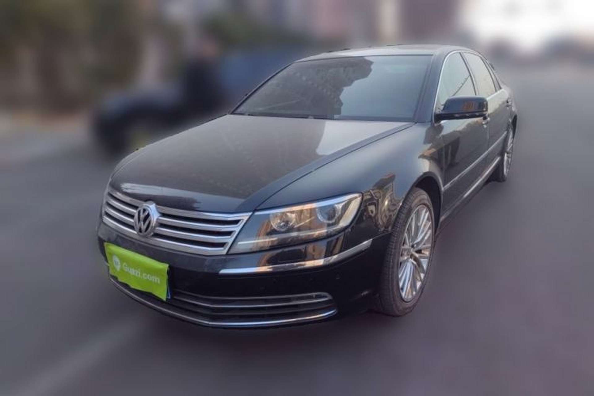 Used Volkswagen Phaeton 2015 3.0L Exclusive Edition Front Left 45 Deg
