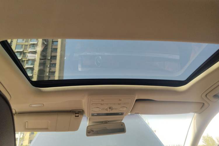 Used Volkswagen Phaeton 2015 3.0L Smart Edition Headliner