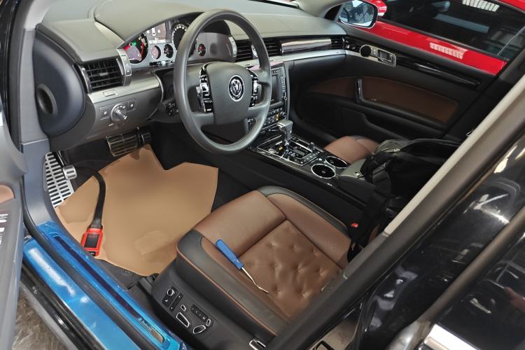 Used Volkswagen Phaeton 2015 3.0L Exclusive Edition Left Front Seat