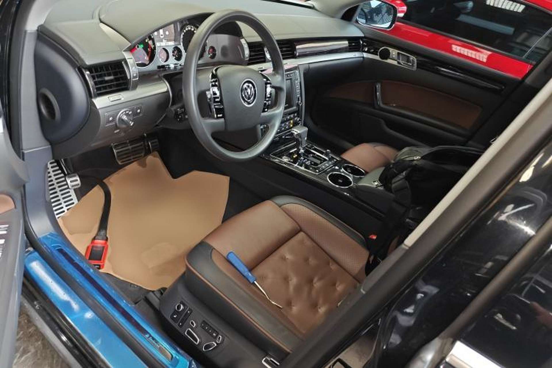 Used Volkswagen Phaeton 2015 3.0L Exclusive Edition Left Front Seat