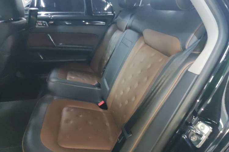 Used Volkswagen Phaeton 2015 3.0L Exclusive Edition Left Rear Seat