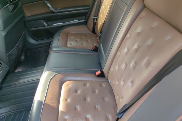 Used Volkswagen Phaeton 2015 3.0L Exclusive Edition Left Rear Seat