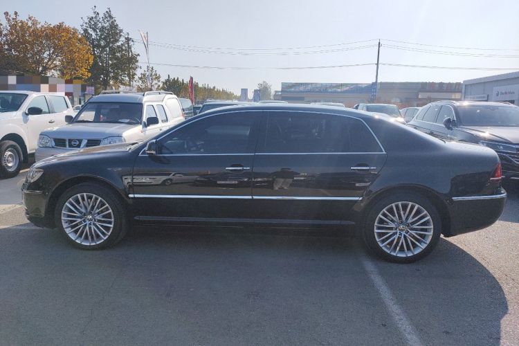 Used Volkswagen Phaeton 2015 3.0L Exclusive Edition Left Side