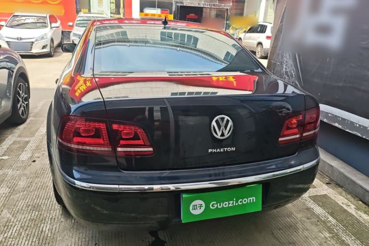 Used Volkswagen Phaeton 2015 3.0L Exclusive Edition Rear