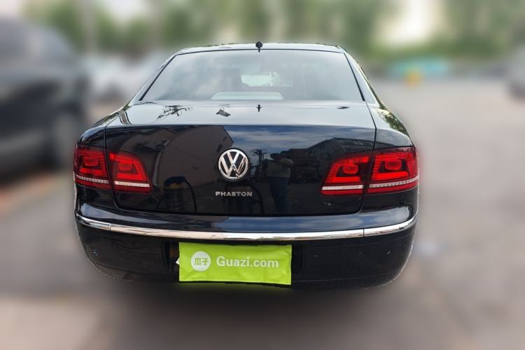 Used Volkswagen Phaeton 2015 3.0L Exclusive Edition Rear