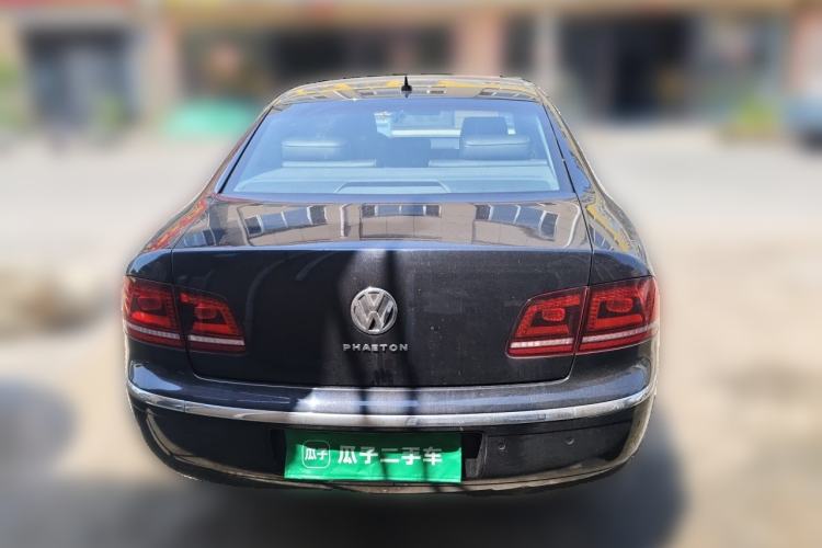 Used Volkswagen Phaeton 2015 3.0L Exclusive Edition Rear