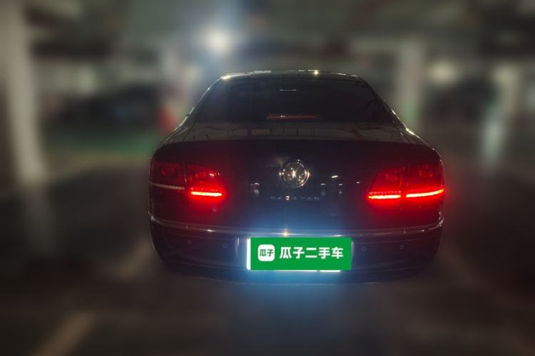Used Volkswagen Phaeton 2015 3.0L Smart Edition Rear